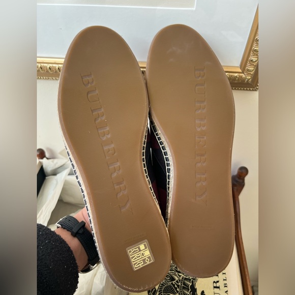 Brand new with box Burberry Espadrille - Picture 6 of 8